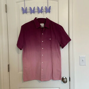 NWOT | American Eagle men’s purple ombré button down shirt‎ — medium